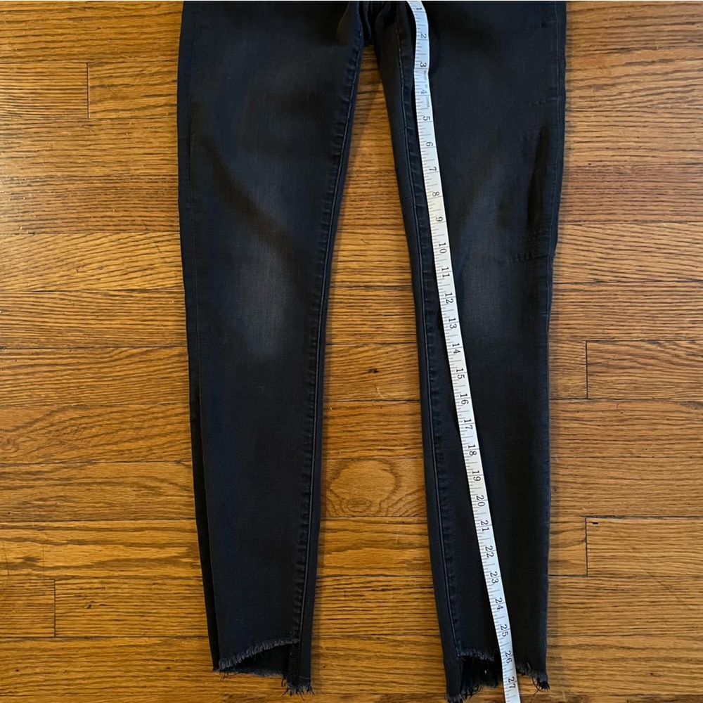 Joe's Jeans Distressed Black Dark Wash Denim Skinny Jeans - Picture 3 of 8